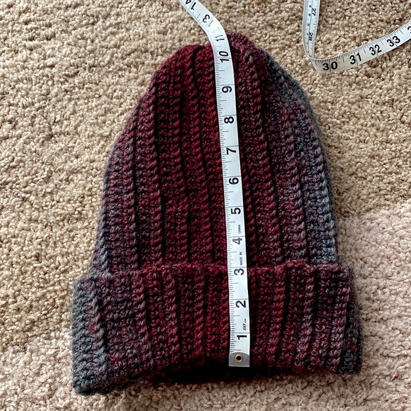 Homemade Crochet: Maroon Gray Beanie - Picture 3 of 3